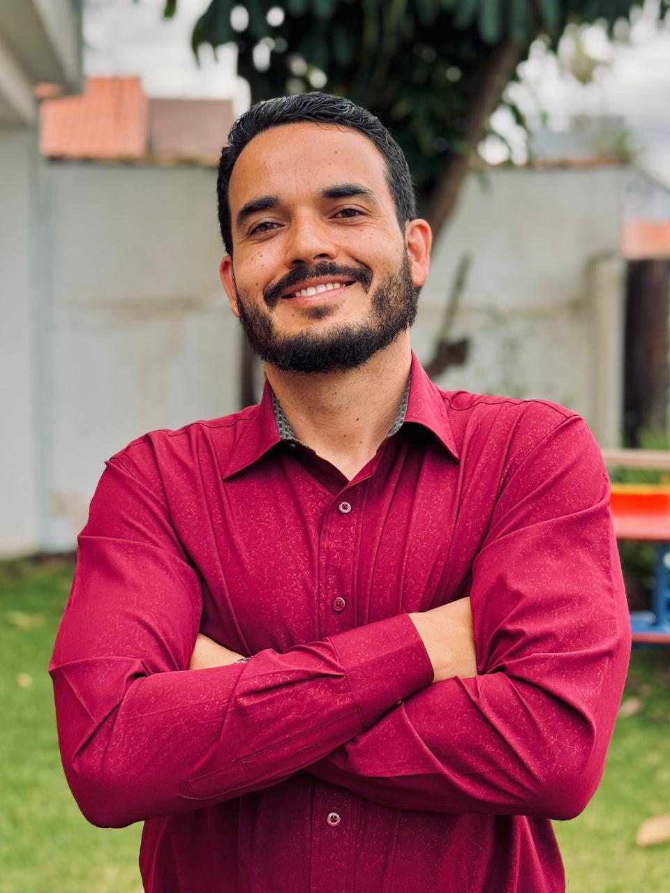 Sérgio Henrique Kemer, psicanalista online para adolescentes e adultos